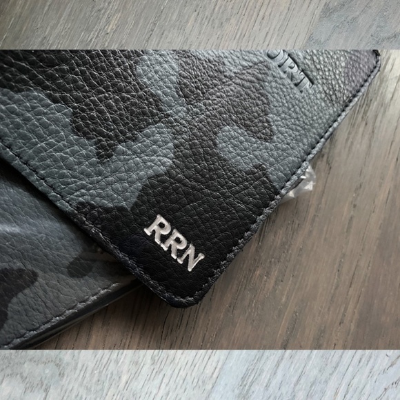 Mark & Graham | Leather Passport Case - Picture 9 of 11